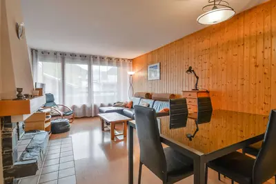 Image de Bel appartement 2 chambres près des pistes, centre station, parking, Wifi, balcon exposé sud