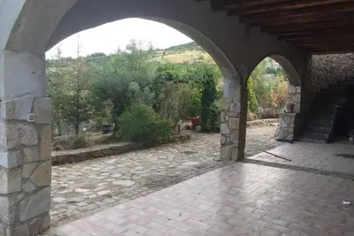 Image de Appartement \"Résidence Lithos\" avec vue sur les montagnes, jardin et Wi-Fi.