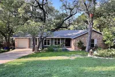 Image de Barton Hills house close to Barton Springs Pool