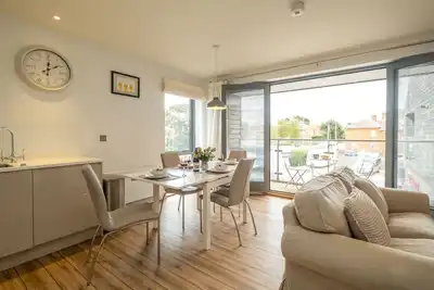 Image de 2 King Georges - sleeps 4 guests in 2 bedrooms