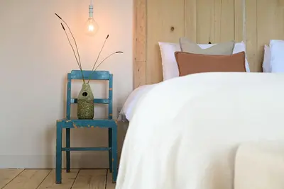 Cottage with Stunning Sea views