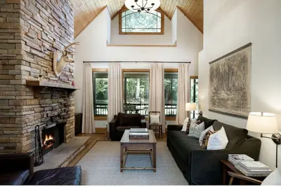 Image de Comfortable Elegance Ten Minutes to Cashiers Crossroads (4 miles)