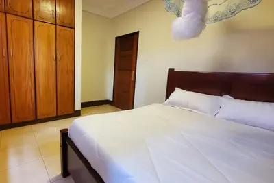 Image de Peaceful stay 5 minutes from Entebbe Int Airport