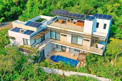 Image de Luxury Beach House in Riviera Maya Bahia Principe 5 Star Resort Beach Access