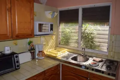 Studio Avec Mezzanine,