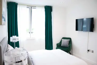 Image de Guthrum Place 3 Bedrooms Luxury Apts Royal Wharf Dockland Gallions Reach Dlr Stn