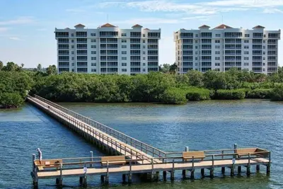 Image de Amazing Bay Views 25 min. drive to the beach