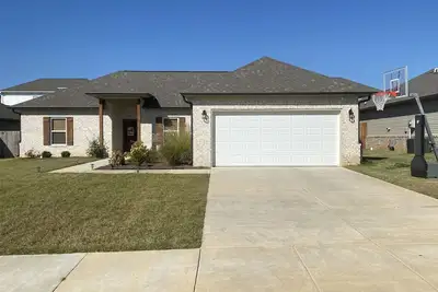 Image de 4 bedroom house 4 miles from the Square