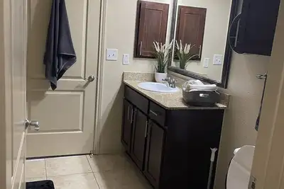 Image de 1br Apt in Uptown Dallas - 7 minutes away from the Aac