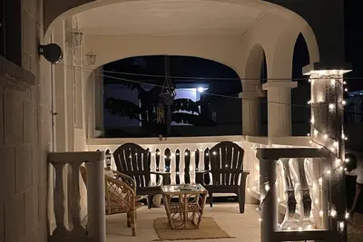 Image de Modern family home in friendly local community close to a wealth of amenities