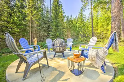 Image de Rustic-Chic Woodland Hideaway w/ Hot Tub!