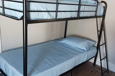 Image de 20 beds 4 bedrooms house near downtown