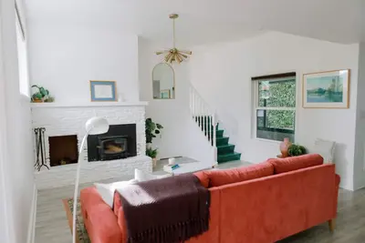 Image de Beautiful cottage w/pool in bamboo forest!