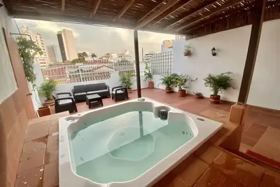 Image de badillo 3 old city 5br jacuzzi Ac hot water