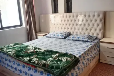 Image de Budget 2 Bhk Apartment with Self Check-in