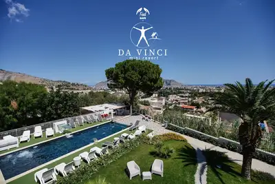 Villa in Palermo with swimming pool and whirlpool