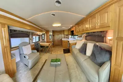 Image de Welcome To The City View Rv!