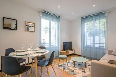 Image de Douces Nuits Caennaises - Appartement en centre ville avec Parking privé gratuit