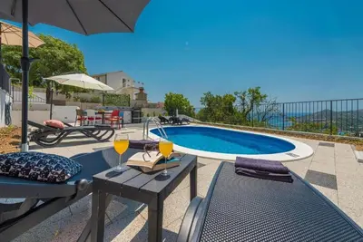 Image de Holiday Home Nest - Three Bedroom Holiday Home with Swimming Pool