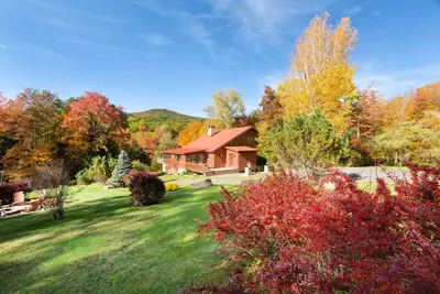 Image de Spacious 6br Catskills Mountain Getaway with Hot Tub & Stunning Views