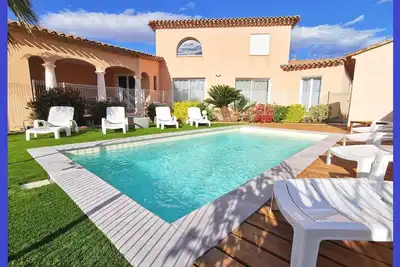 Image de A 5mn des plages 🏖️ La Villa Sun Maison d'exception ⚜️ Piscine privée chauffée