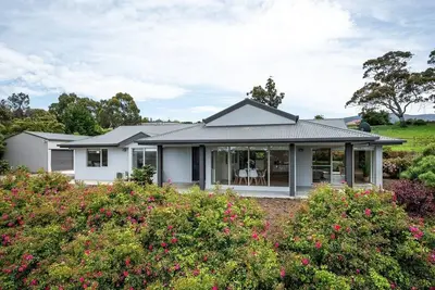 Image de \"The Rest Retreat\" 3 Bed & 2 Bath-15 Mins to Cbd