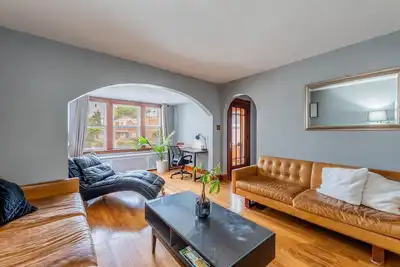 Image de 10 Minutes  from Midway Airport  Cozy Cottage Home