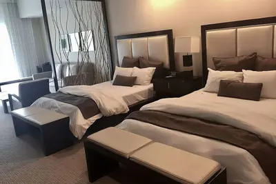 Image de Your Own Private Paradise in Miami! 2 Gorgeous Accommodations w/ Balcony | Spa