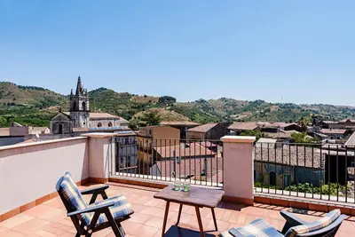 Image de Gli Iris Apartments - Casa con terrazza by Wonderful Italy