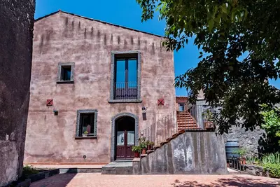 Image de Gli Iris Apartments - Casa Fucsia by Wonderful Italy