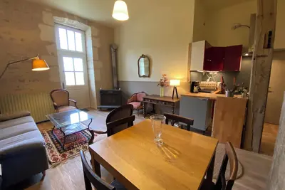 Image de Gite dans un monument historique. Idéal pour se ressourcer en Bourgogne.