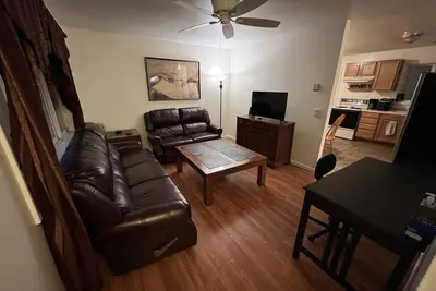 Image de Relaxing Escape in the Woods - 15 minutes from Marquette!
