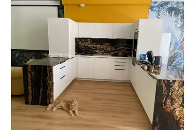 Image de Loft avec Jaccuzi 92m2/ 2chbres video 4k gd écran