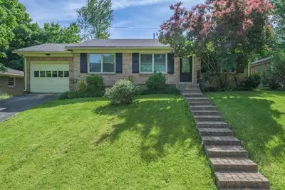 Image de Perfect for Traveling Professionals & Vacation!