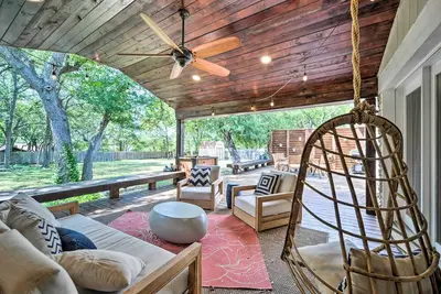 Image de Buda Home w/ Deck & Fire Pit - 15 Mi to Austin!