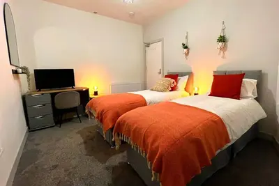Image de Double ou Twin-Élite-Salle de bain privée séparée-Vue sur Rue
