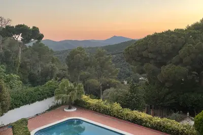 Image de Gerenoveerde Spaanse Villa, Privé Zwembad, Bijna 3000m2 Tuin & Subliem Uitzicht