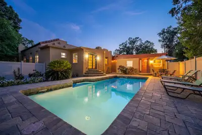 Image de 3/2 Luxury Spanish Villa - Pool - Pet Friendly