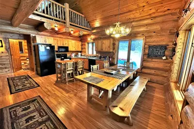 Image de Breathe! A Beautiful Cabin | 2 Bed, 1 Bath