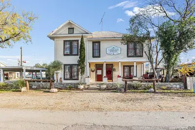 Image de Carriage Inn - Bandera Suite 2