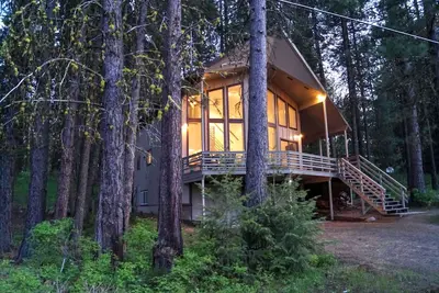 Image de Beautiful McCall Ski & Lake Family Retreat