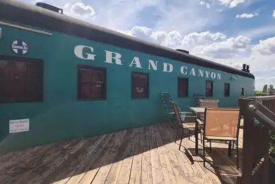 Image de Family Fun Railcar Suite & Sleeps 4!