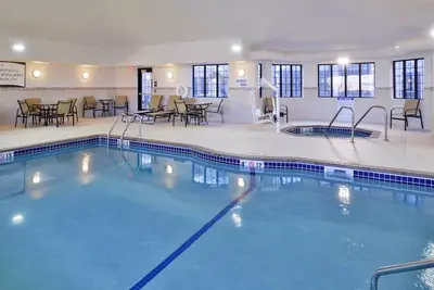 Image de 1 Bedroom | Free Breakfast + Shared Pool & Hot Tub