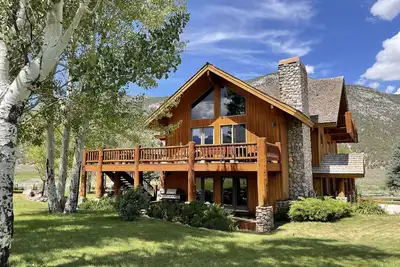 Image de Majestic lodge in the heart of Nevada's Great Basin
