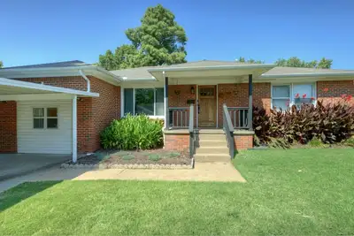 Image de Charming  updated home in Midtown