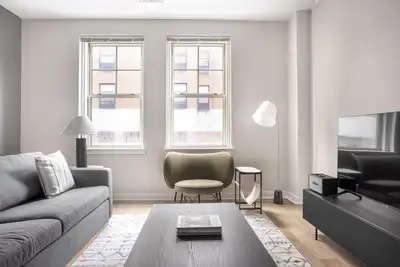 Image de Chic Somerville 1br w/ W/D in Building, nr Harvard & Mit, by Blueground