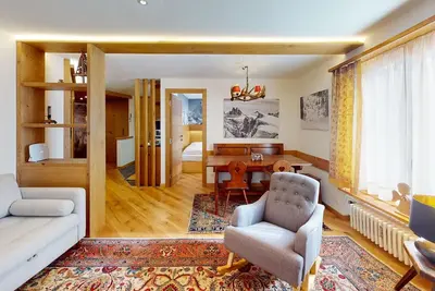 Image de Conveniently located, charming flat in sunny Celerina.