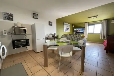 Image de Immense StuDio 51 jusqu'Ă 4 personnes avec vue mer