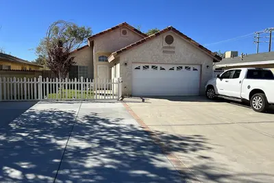 Image de Cheerful 3br 2ba Sauna: Spa: Pool/P-Pong Table+ More