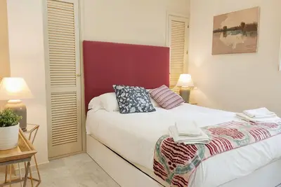 Image de Bright Apartment at Santa Cruz 4 pax Parking Opc